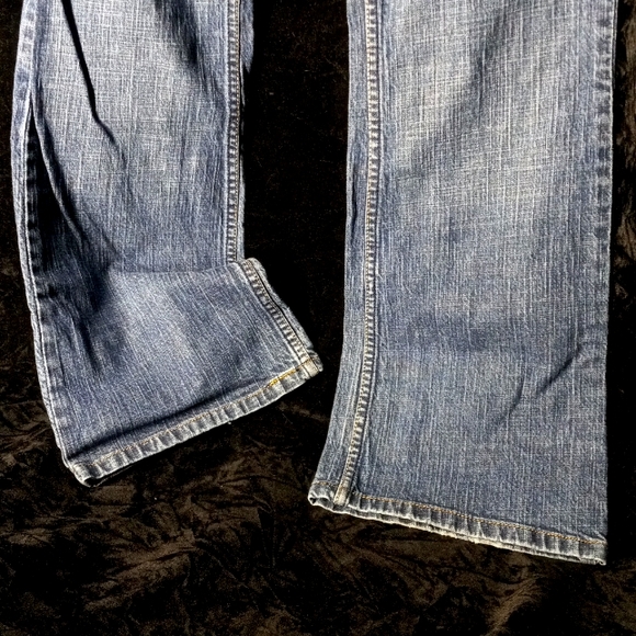 111 Levi Jeans size 10 misses pockets zipper button shipping Denim boot cut - Picture 6 of 14